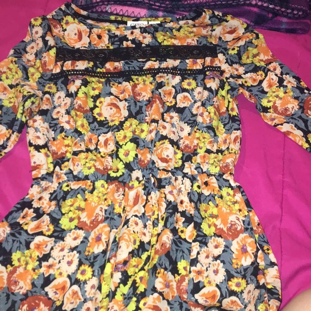 Girls dress